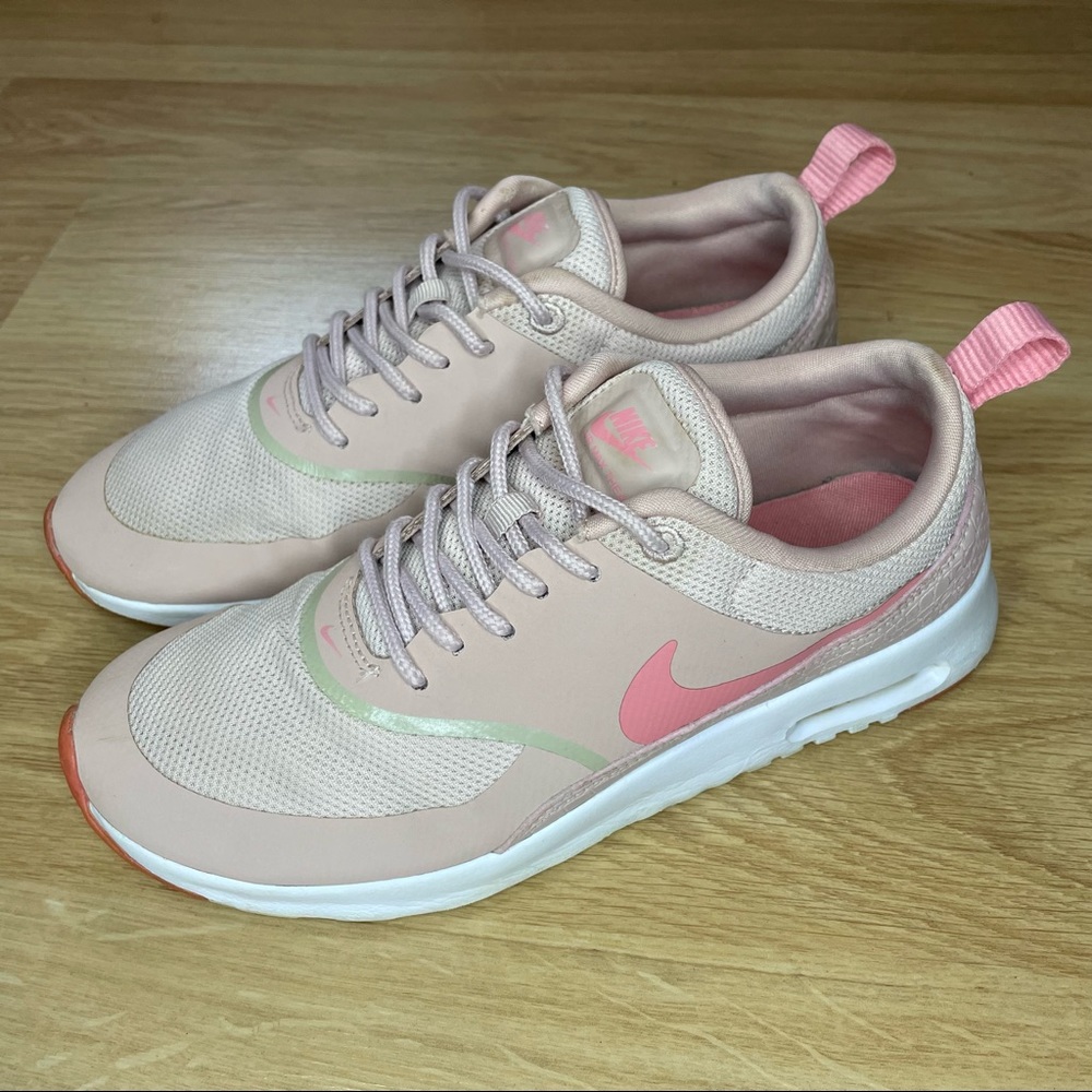 Nike Air Max Thea Athletic Shoes Women's 6.5- Pink Oxford/ Bright Melon White